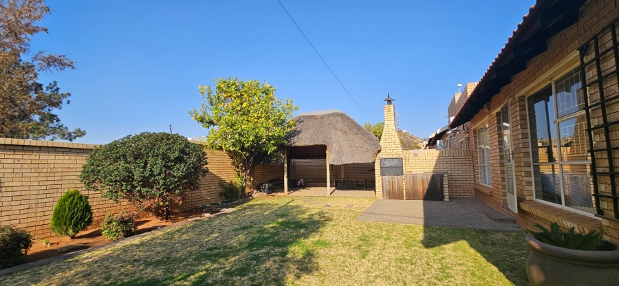 3 Bedroom Property for Sale in Langenhovenpark Free State